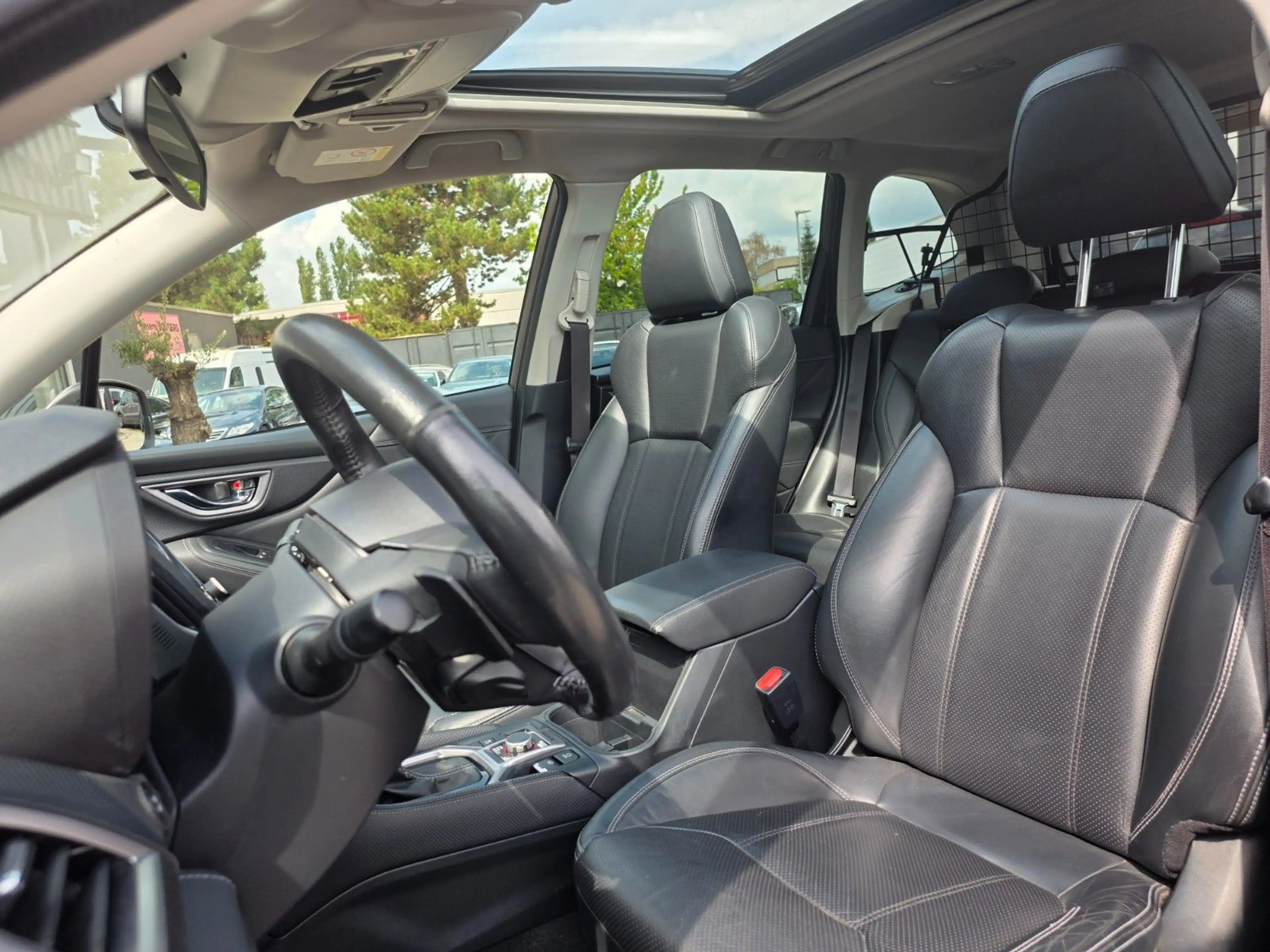 Subaru Forester Platinum E-Boxer PANO/AWD/TOT/ABSTAND — photo 8