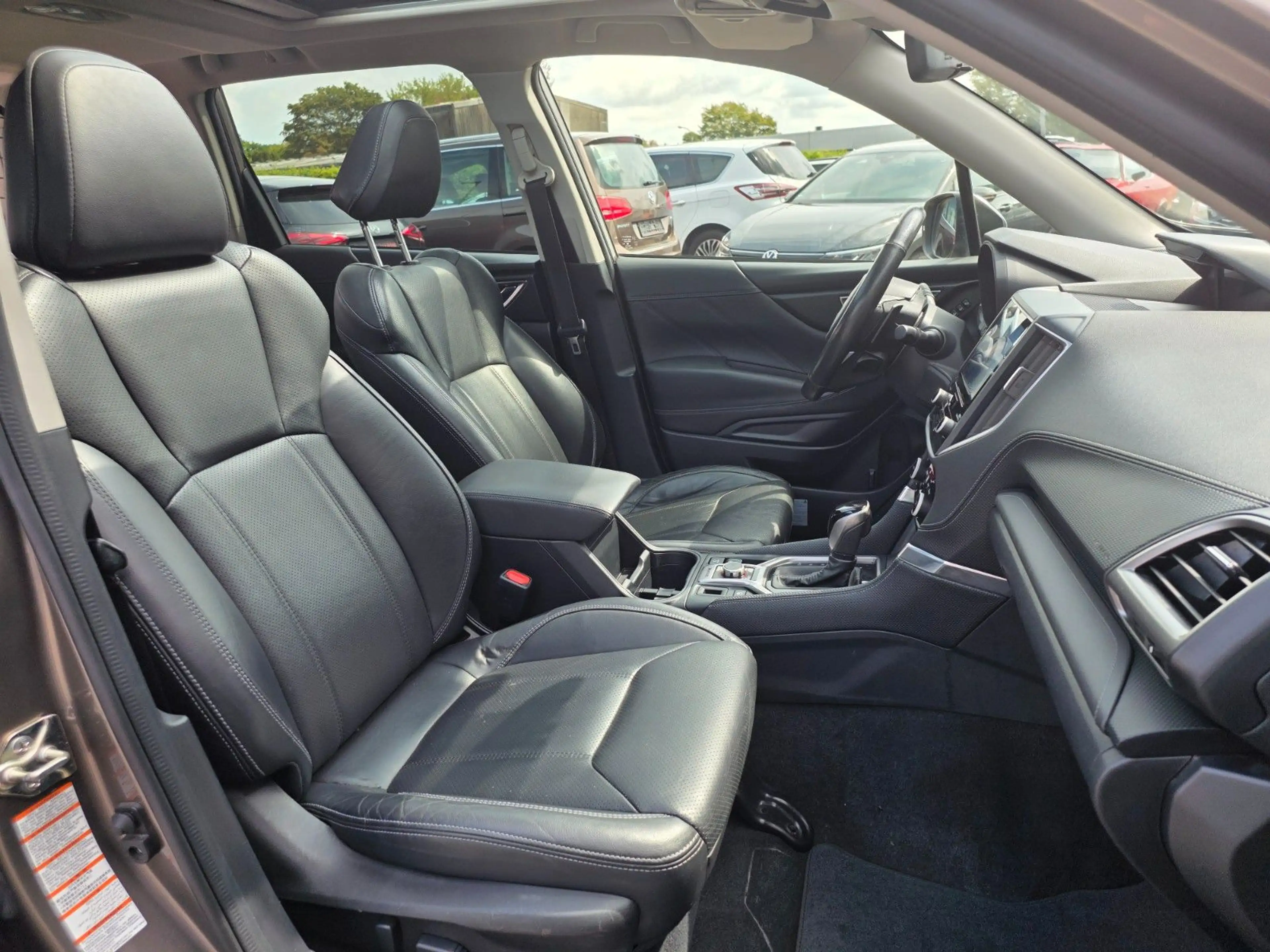 Subaru Forester Platinum E-Boxer PANO/AWD/TOT/ABSTAND — photo 9
