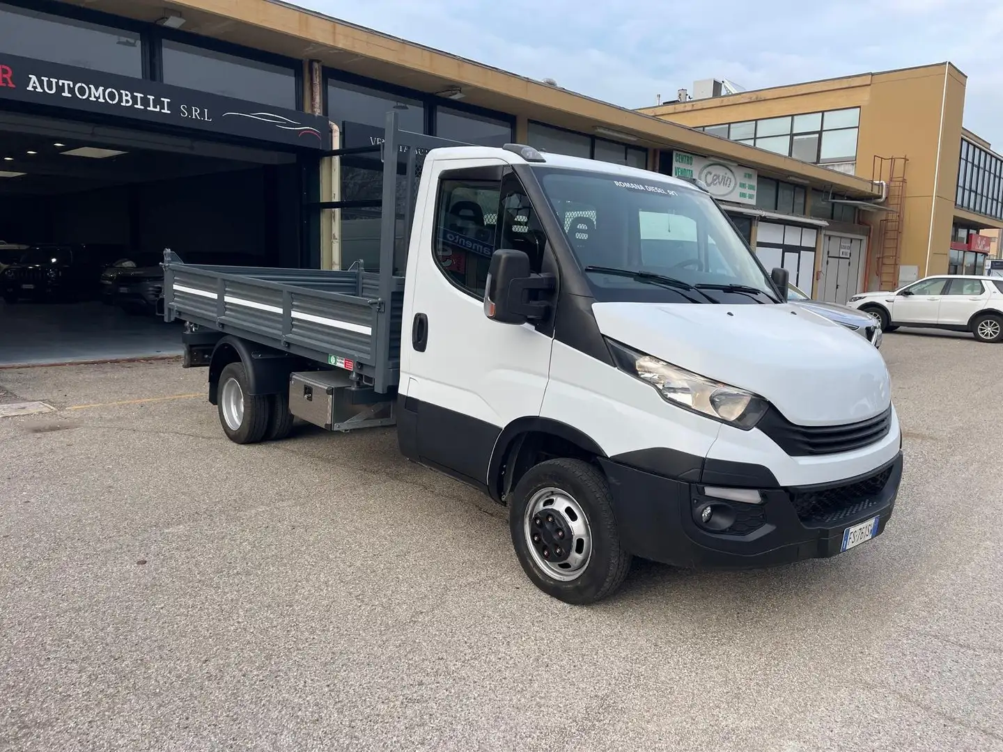 Iveco Daily 35C14 RIBALTABILE TRILATERALE Blanc - 2