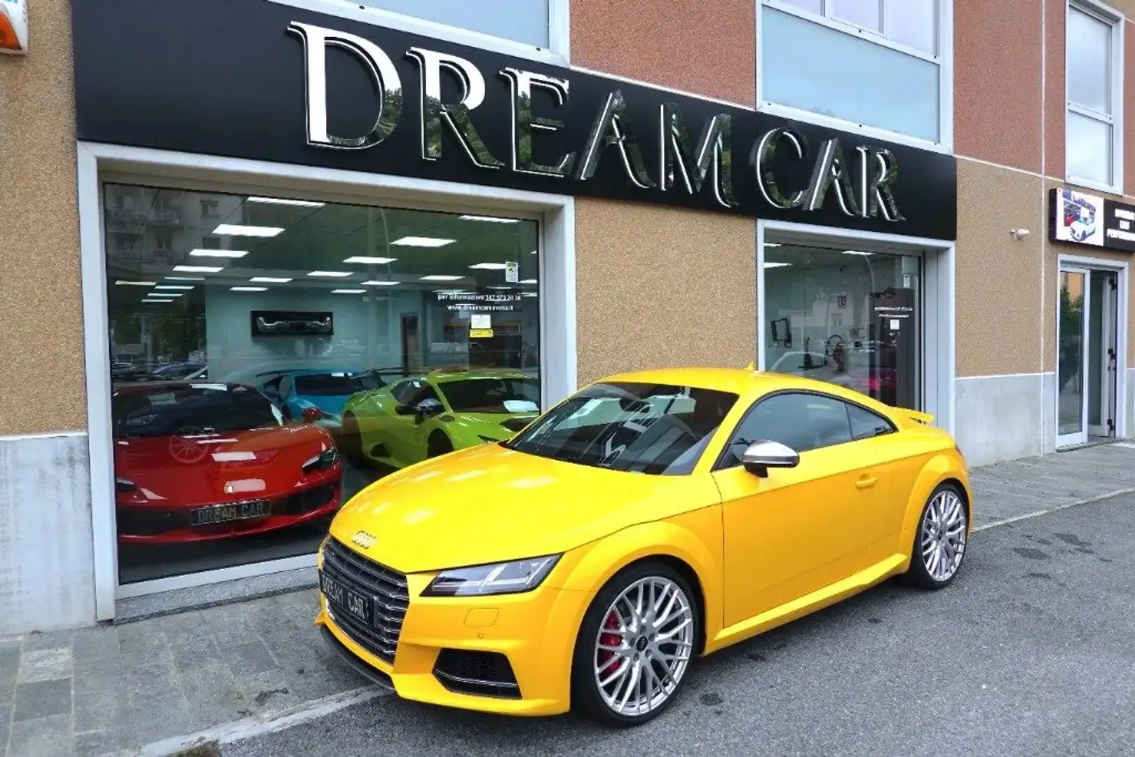 Audi TTS Coupé 2.0 TFSI 310 CV quattro S tronic Gelb - 1