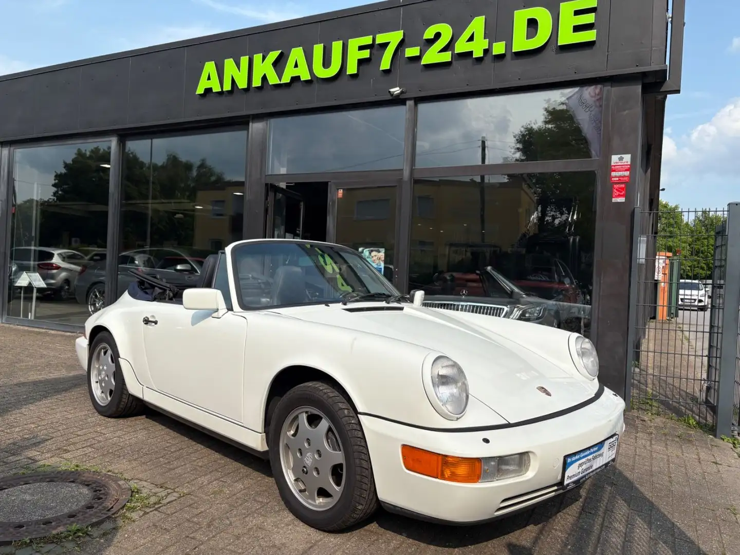 Porsche 964 Carrera 2 Cabrio Traumzustand Biały - 1