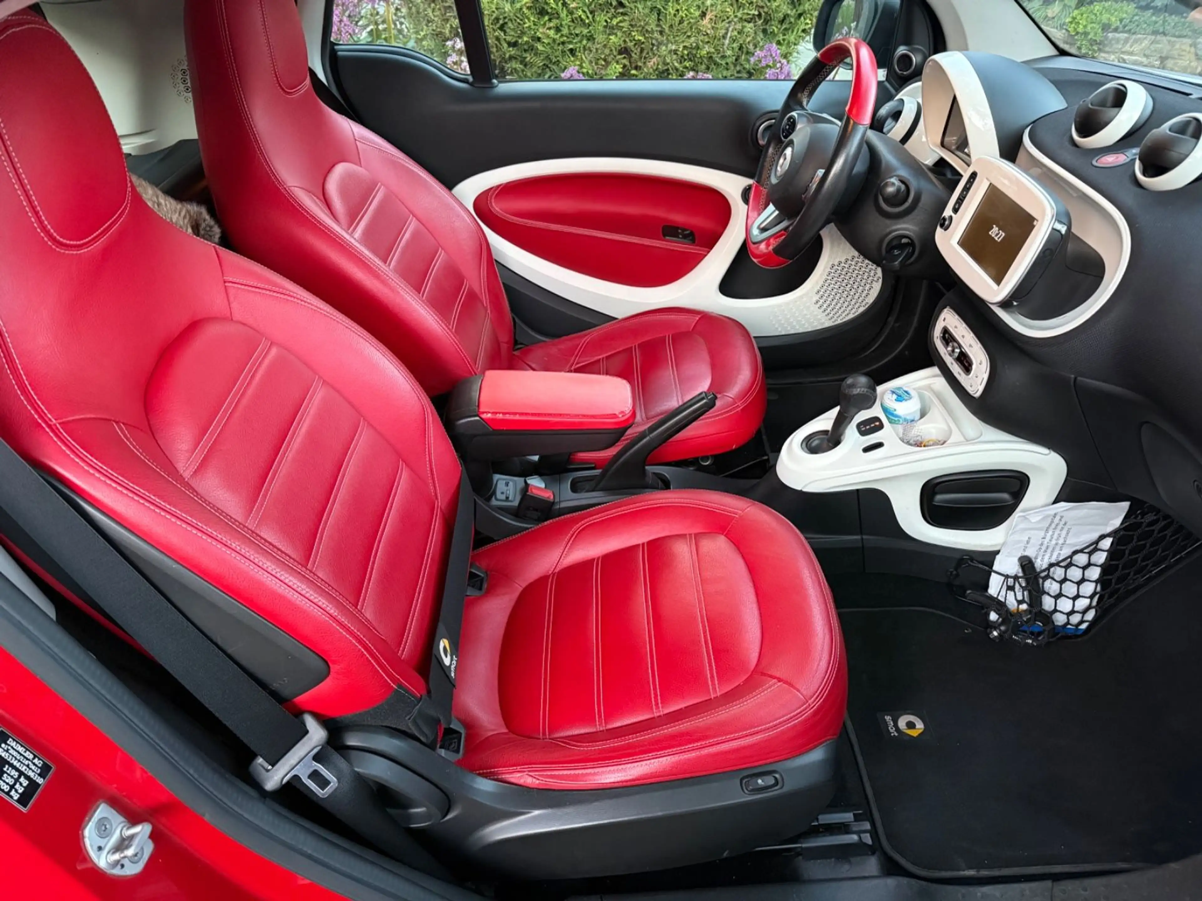 smart forTwo Coupe BRABUS DSG Kamera Leder Scheckheft Pano — photo 8