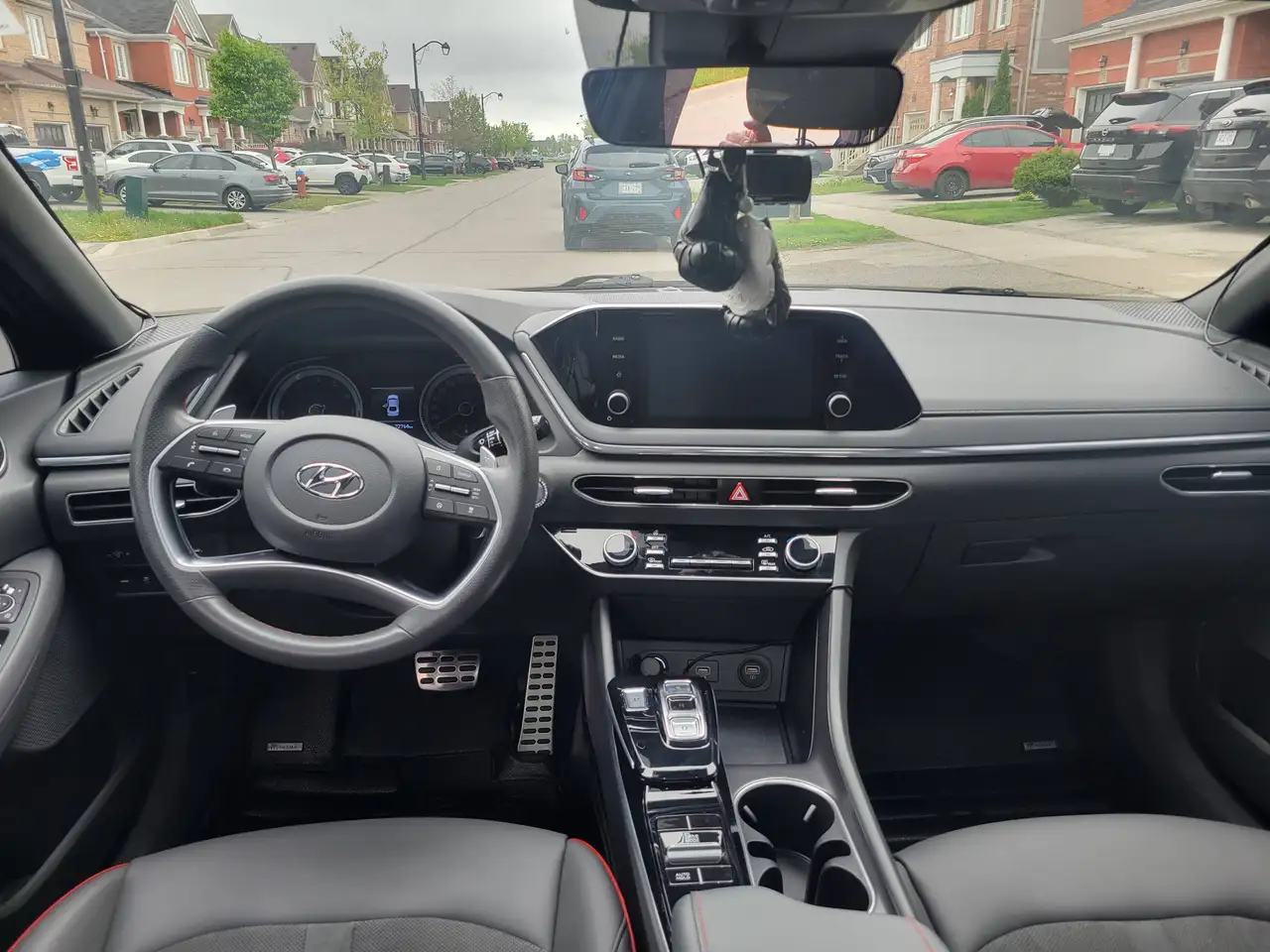 Hyundai SONATA снимка Hyundai SONATA