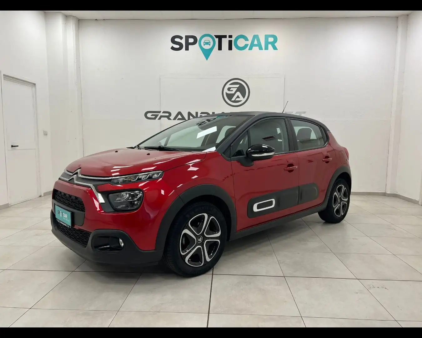 Citroen C3 III 2017 -  1.2 puretech Feel Pack s&s 83cv Red - 1