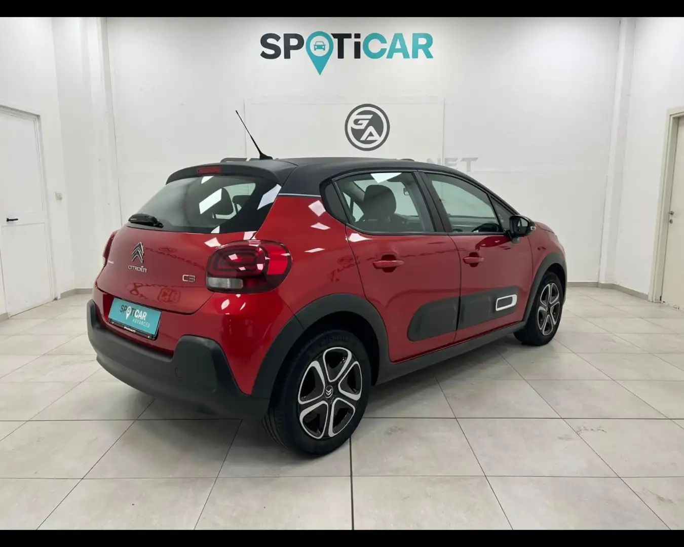 Citroen C3 III 2017 -  1.2 puretech Feel Pack s&s 83cv Red - 2
