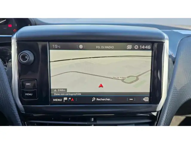 Peugeot 2008 view 10