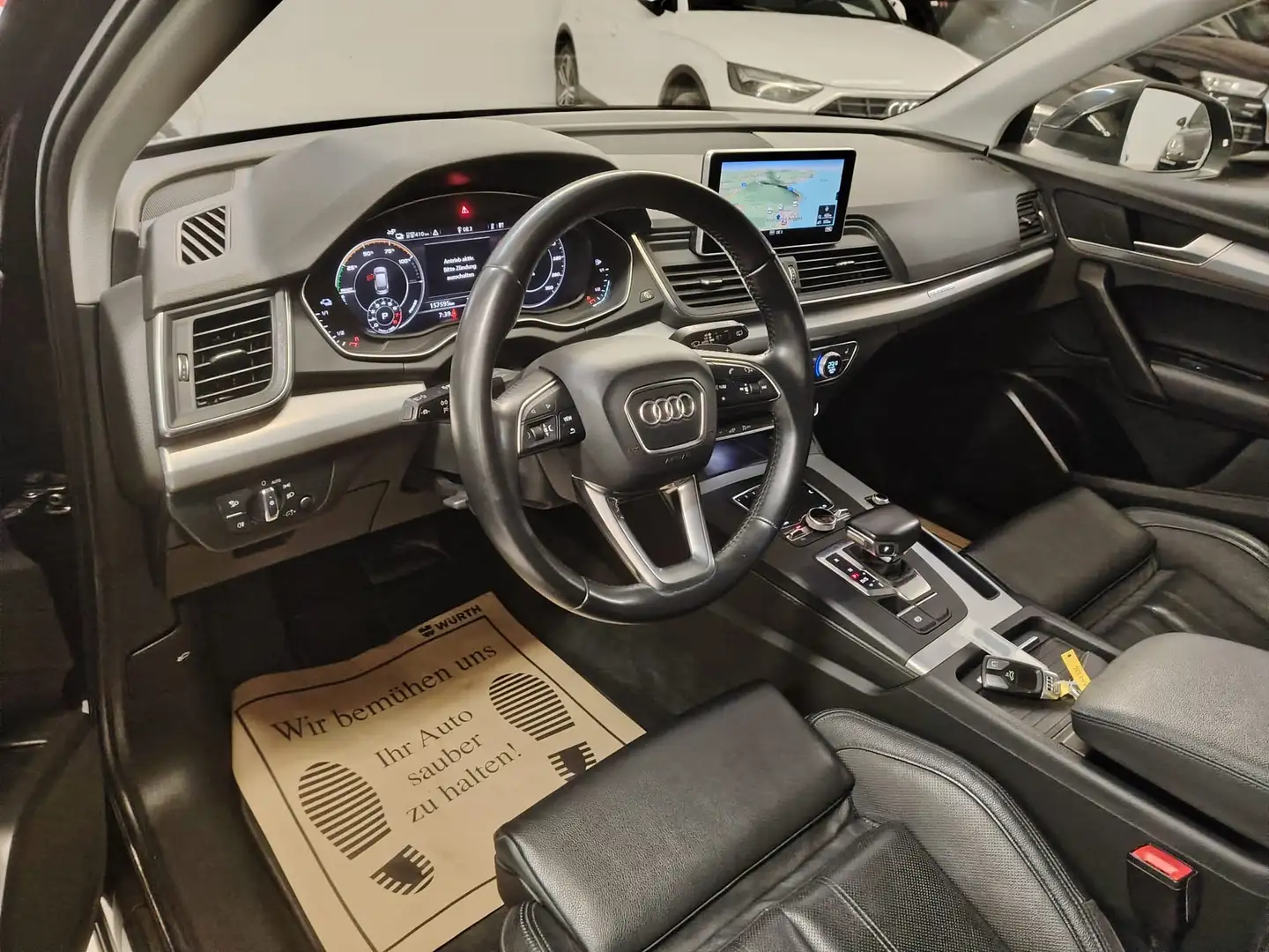 Audi Q5 Qu e ACC,LUFTFEDERUNG,Rückf,Leder Milano,Virt C Schwarz - 1