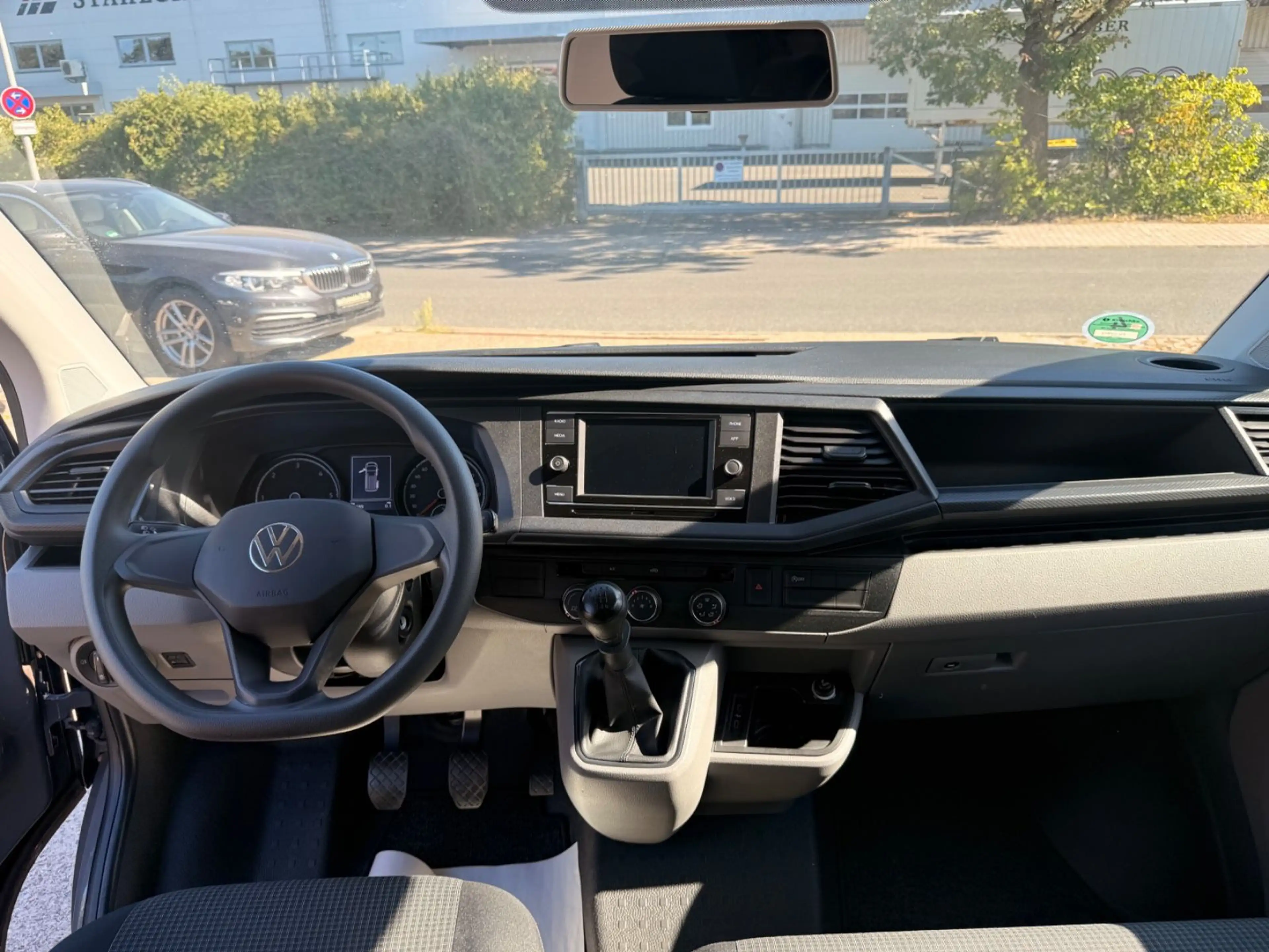 Volkswagen T6 Transporter Kasten FWD — photo 17