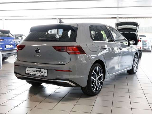 Volkswagen Golf VIII 1,5 eTSI DSG Edition 50 ACC Navi R-Kamera ...