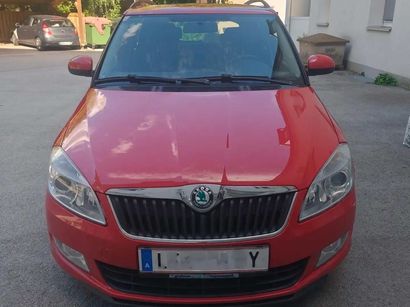 Skoda Fabia Fabia Combi Family 1,2 12V Family Rot - 1