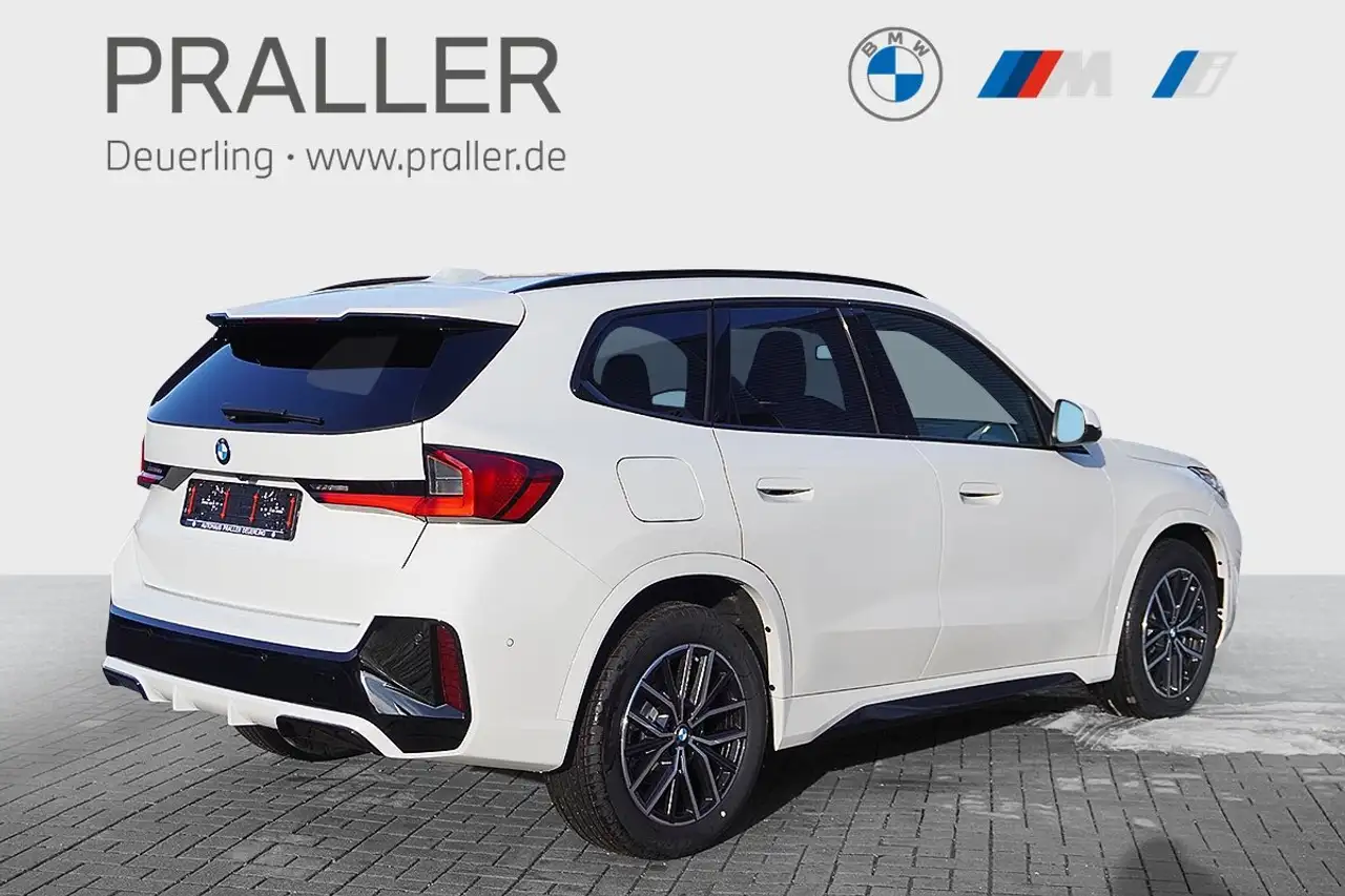 BMW X1 xDrive20d M Sport AHK HeadUp 360Kamera ACC Driving 4