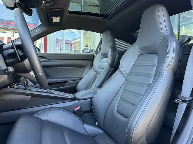 Porsche 992 911 992.2 Carrera Coupé Turbo S PDK Ansicht 23