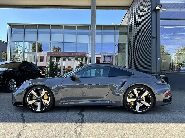 Porsche 992 911 992.2 Carrera Coupé Turbo S PDK Ansicht 8