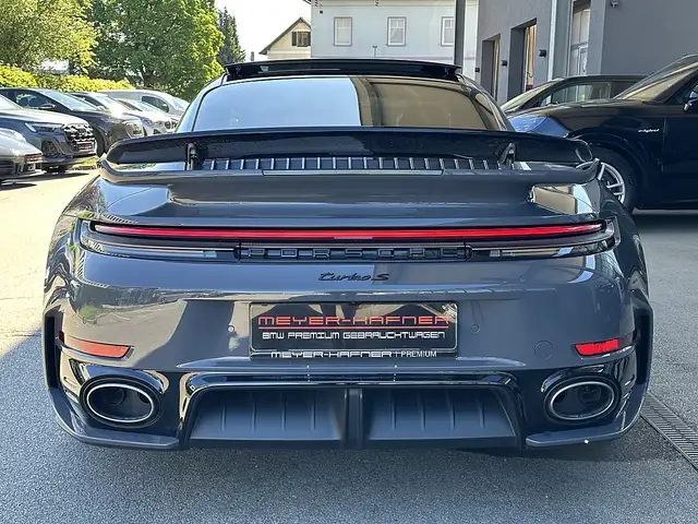 Porsche 992 911 992.2 Carrera Coupé Turbo S PDK Ansicht 15