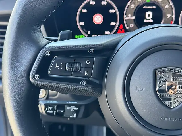 Porsche 992 911 992.2 Carrera Coupé Turbo S PDK Ansicht 33