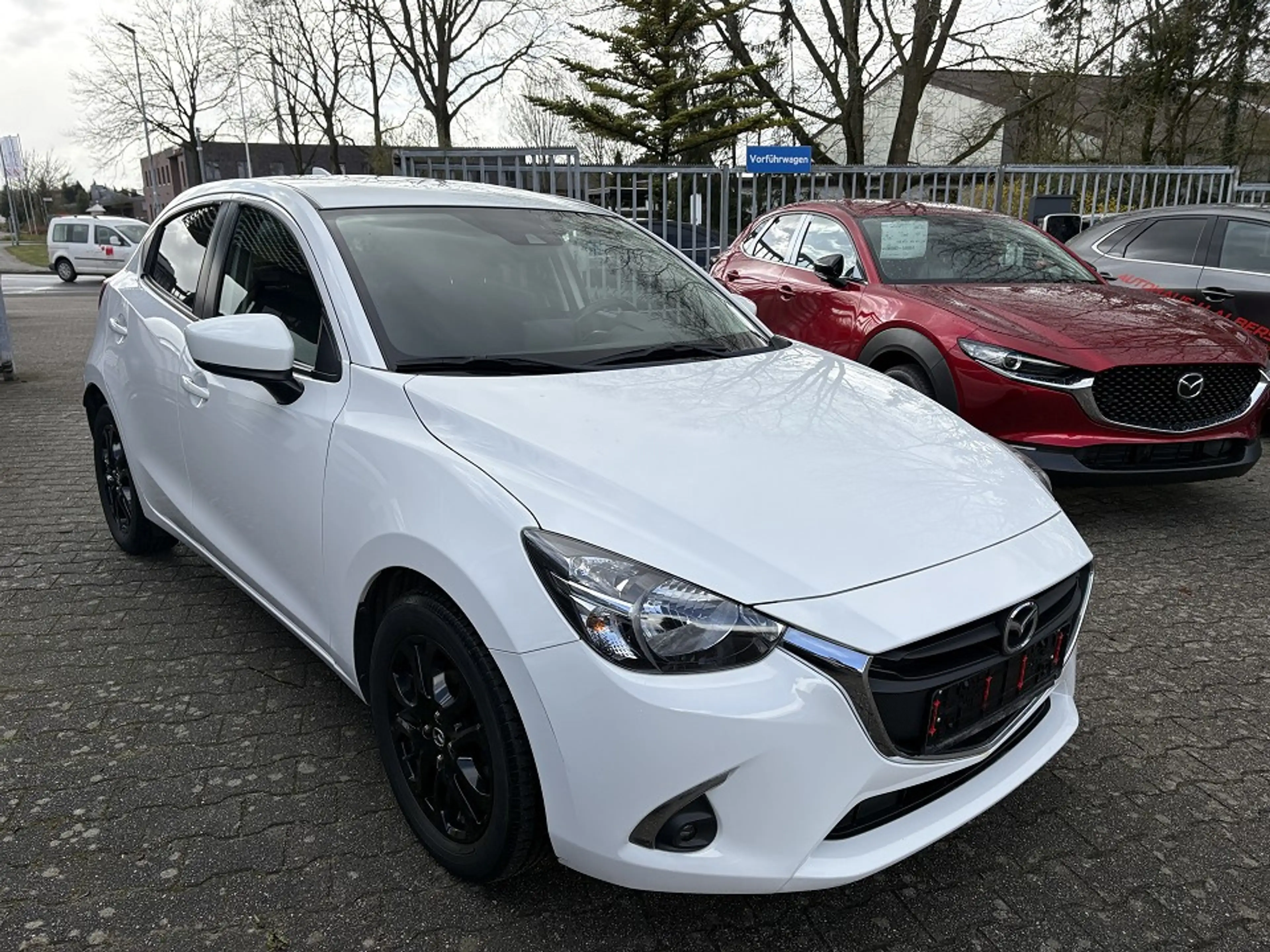 Mazda 2 SKYACTIV-G90 KIZOKU, NAVI, R.KAMERA, ALU-16, — photo 15