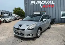 Peugeot 5008 1.6 HDi FAP Blue Lion BVA 112 cv