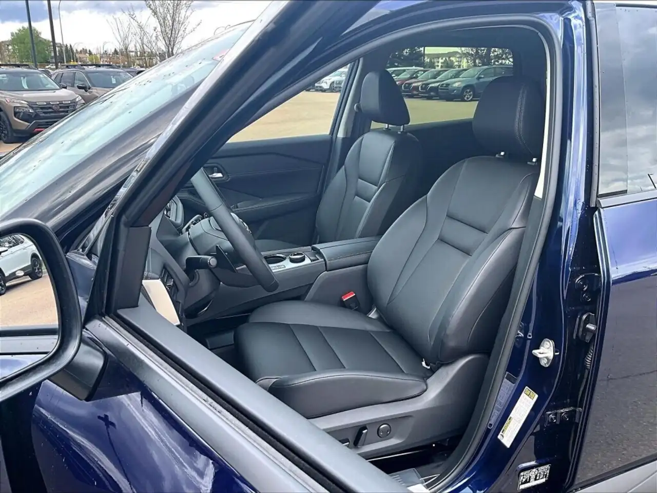 Nissan Rogue photo Nissan Rogue