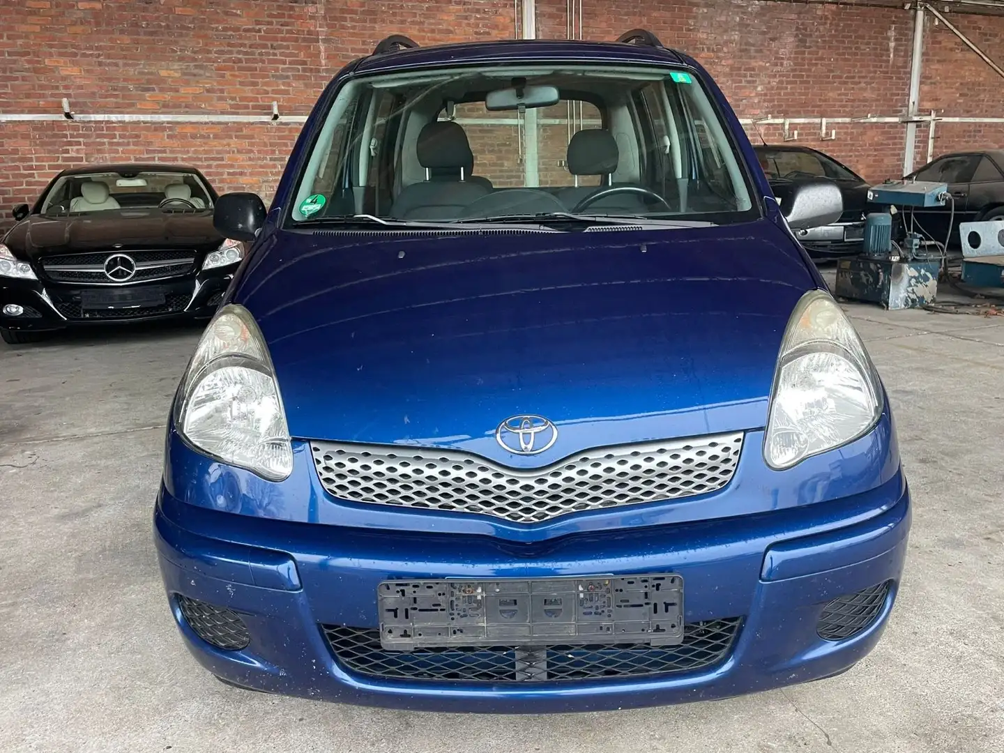 Toyota Yaris Verso 1.3 Sol/AUTOMATIK/KLIMA Blau - 2