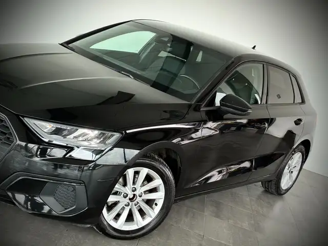 Audi A3 view 3