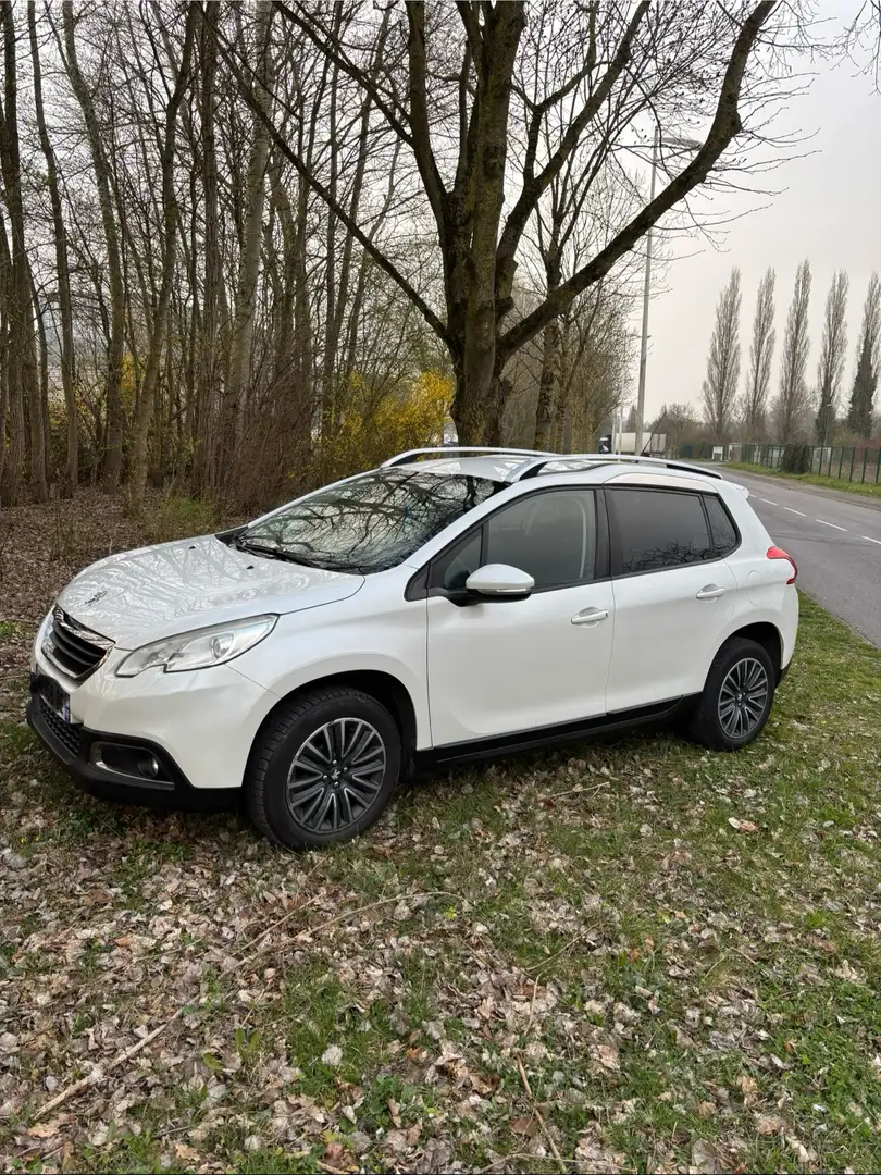 Peugeot 2008 1.6 BlueHDi 75ch BVM5 Style - 1