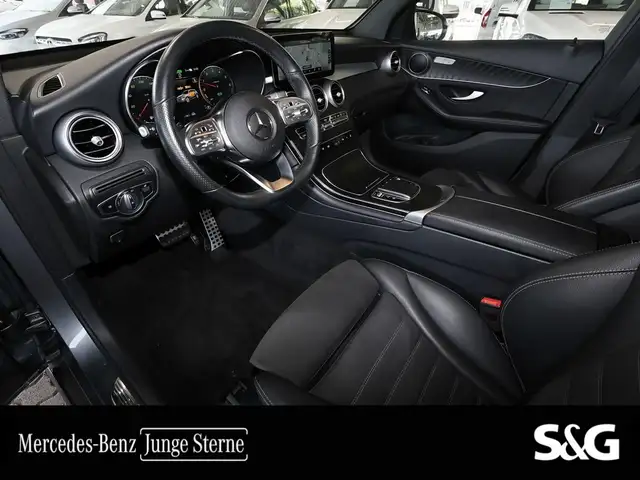 Mercedes-Benz GLC view 11