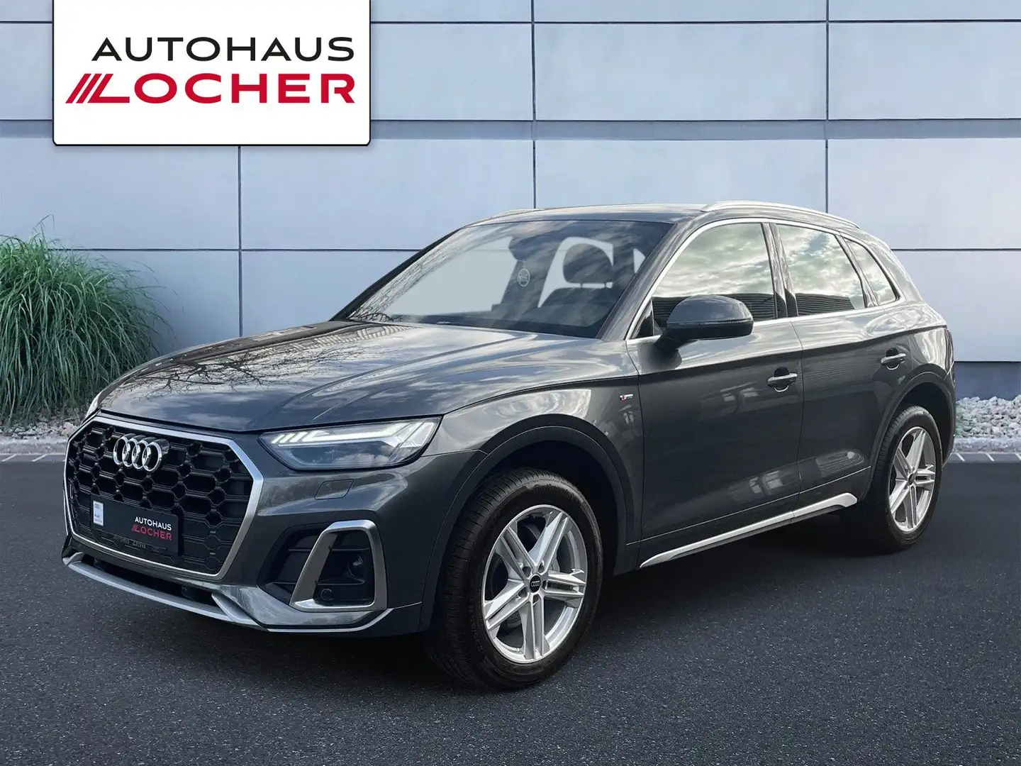 Audi Q5 S line 40 TDI quattro S tronic Matrix LED Sou Grau - 1