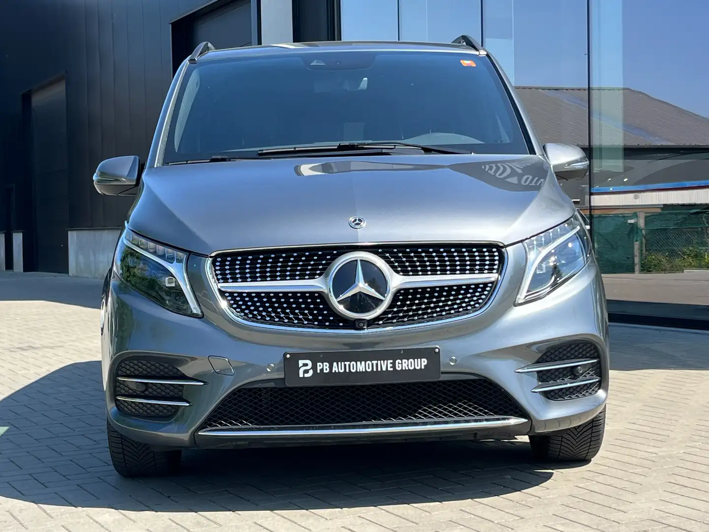 Mercedes-Benz V 300 d Avantgarde First Class Seats-Panodak-6 zitplaats Gris - 2