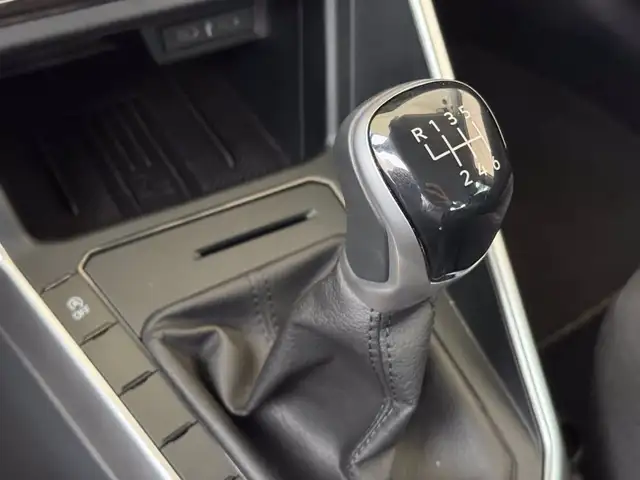 Volkswagen Taigo view 27
