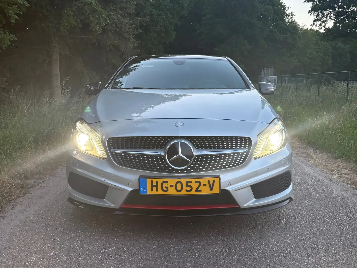 Mercedes-Benz A 250 A 250 Sport Ambition Zilver - 2