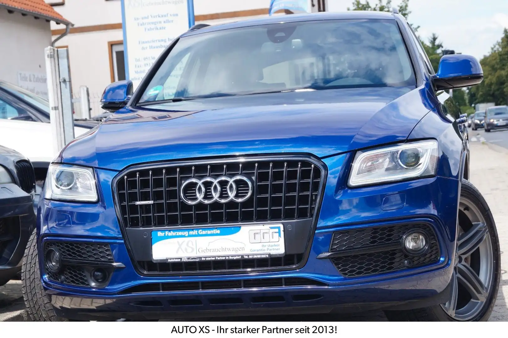 Audi Q5 3.0 TDI quattro Automatik S-Line Sport 2.Hand Albastru - 1