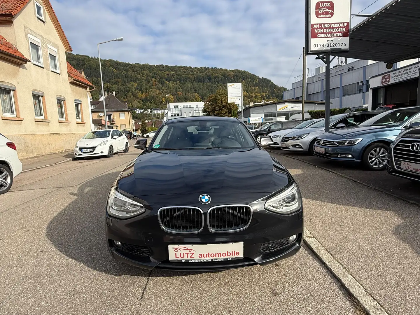 BMW 116 116 d- Automatik, Bi-Xenon Schwarz - 1