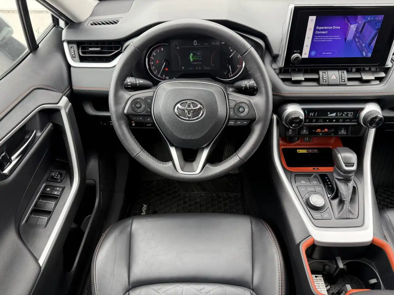 Toyota RAV 4 снимка Toyota RAV 4