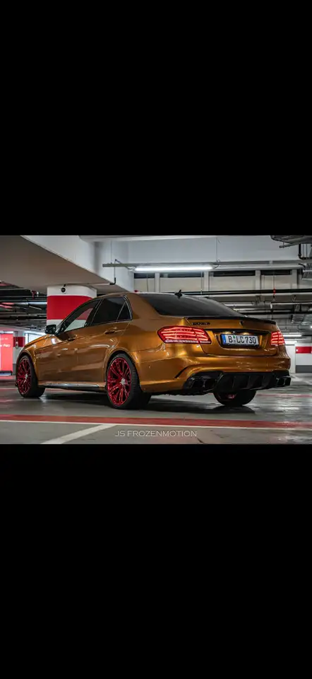 Mercedes-Benz E 63 AMG