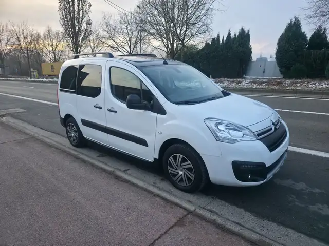 Citroen Berlingo 1.6 BlueHDi AUT. 1°EIG. 33000KM FULL OPTIE !!