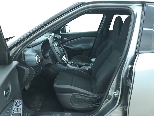 Nissan Juke view 10
