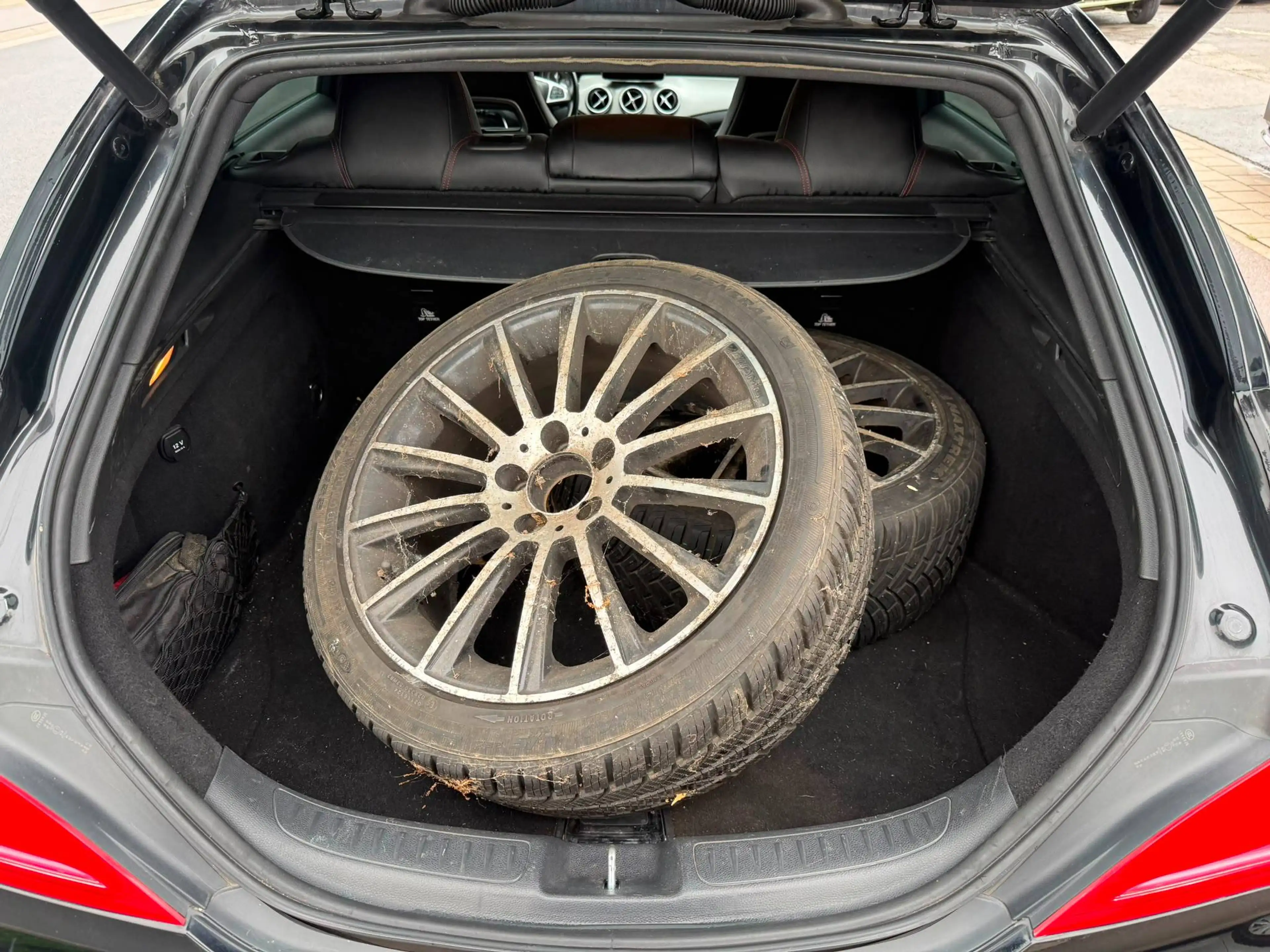 Mercedes-Benz CLA 200 CLA 200 d — photo 10