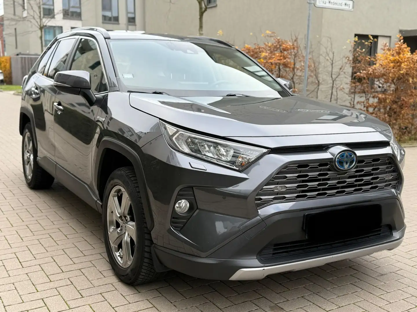Toyota RAV 4 RAV4 Hybrid 4x2 Club Grau - 1