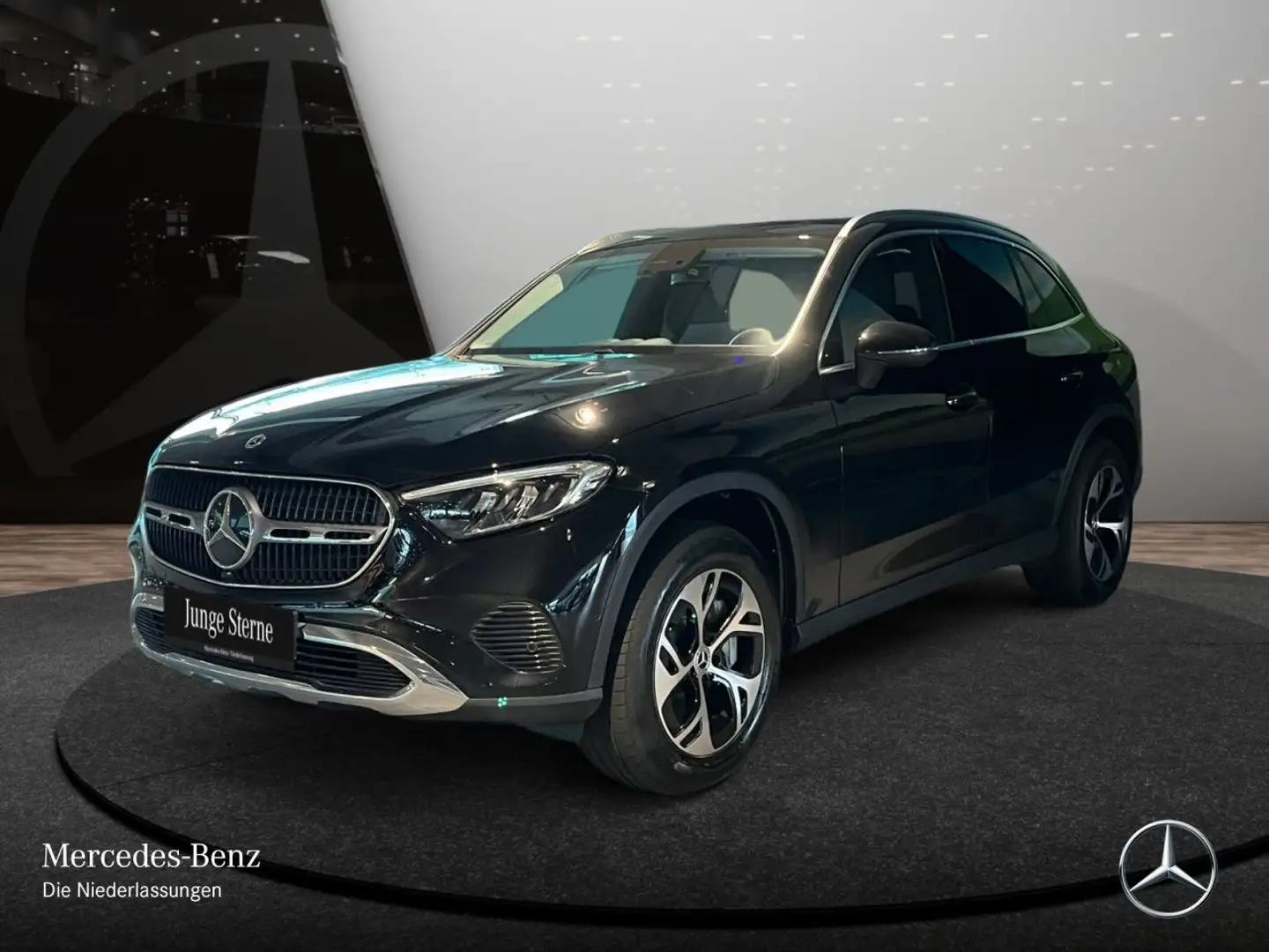 Mercedes-Benz GLC 300 e 4M AVANTG+AHK+LED+KAMERA+TOTW+KEYLESS+9G Schwarz - 2