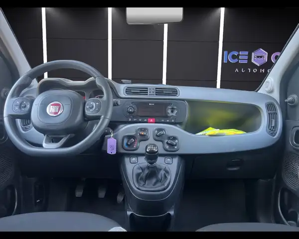 Fiat Panda view 10