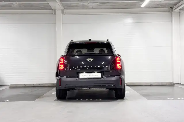 Mini Countryman view 7