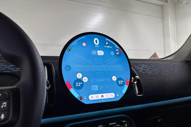 Mini Countryman view 14