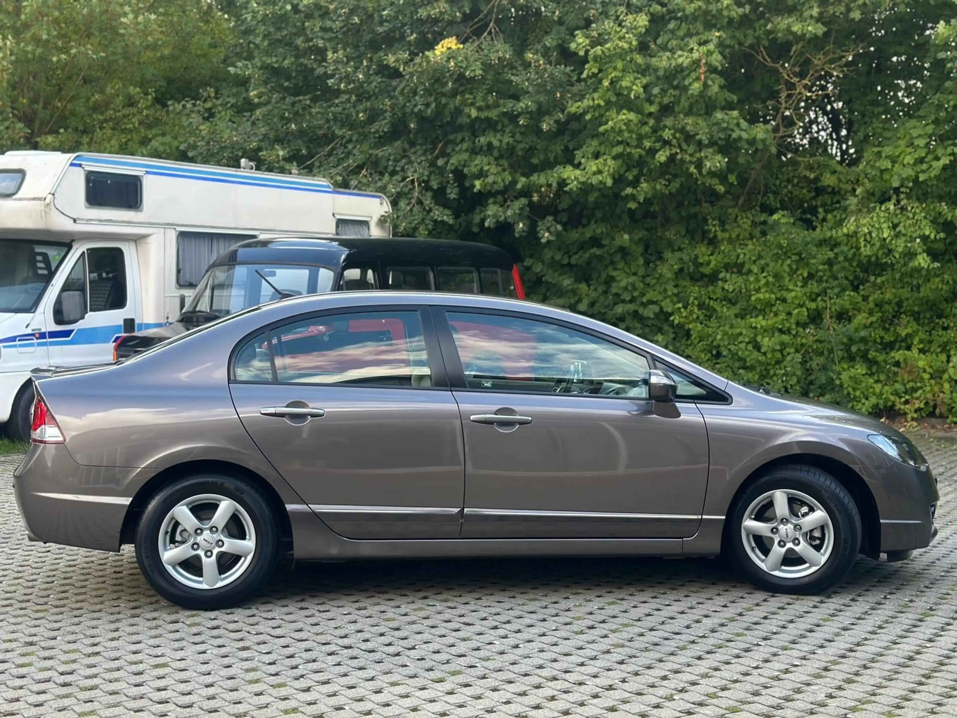 Honda Civic Hybrid Lim. 4-trg. Comfort — photo 3