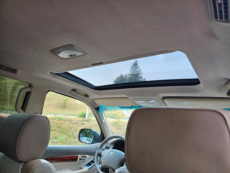 Toyota Land Cruiser 3.0 D-4D Aut Navi Leder 8 Sitzer — photo 12