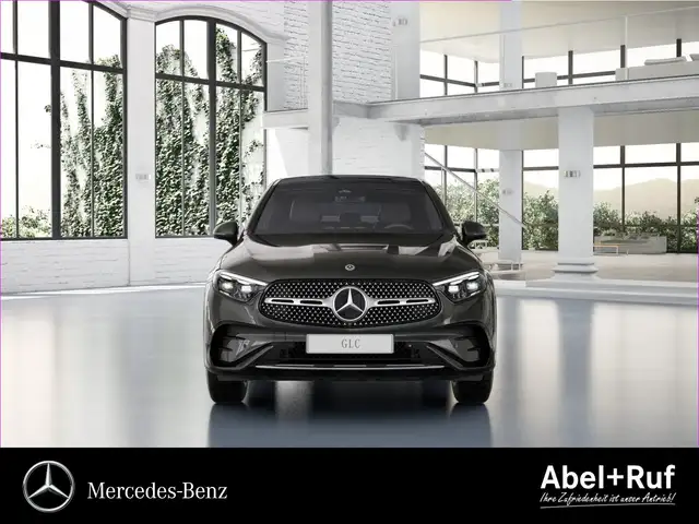 Mercedes-Benz GLC view 2
