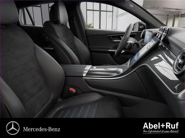 Mercedes-Benz GLC view 8