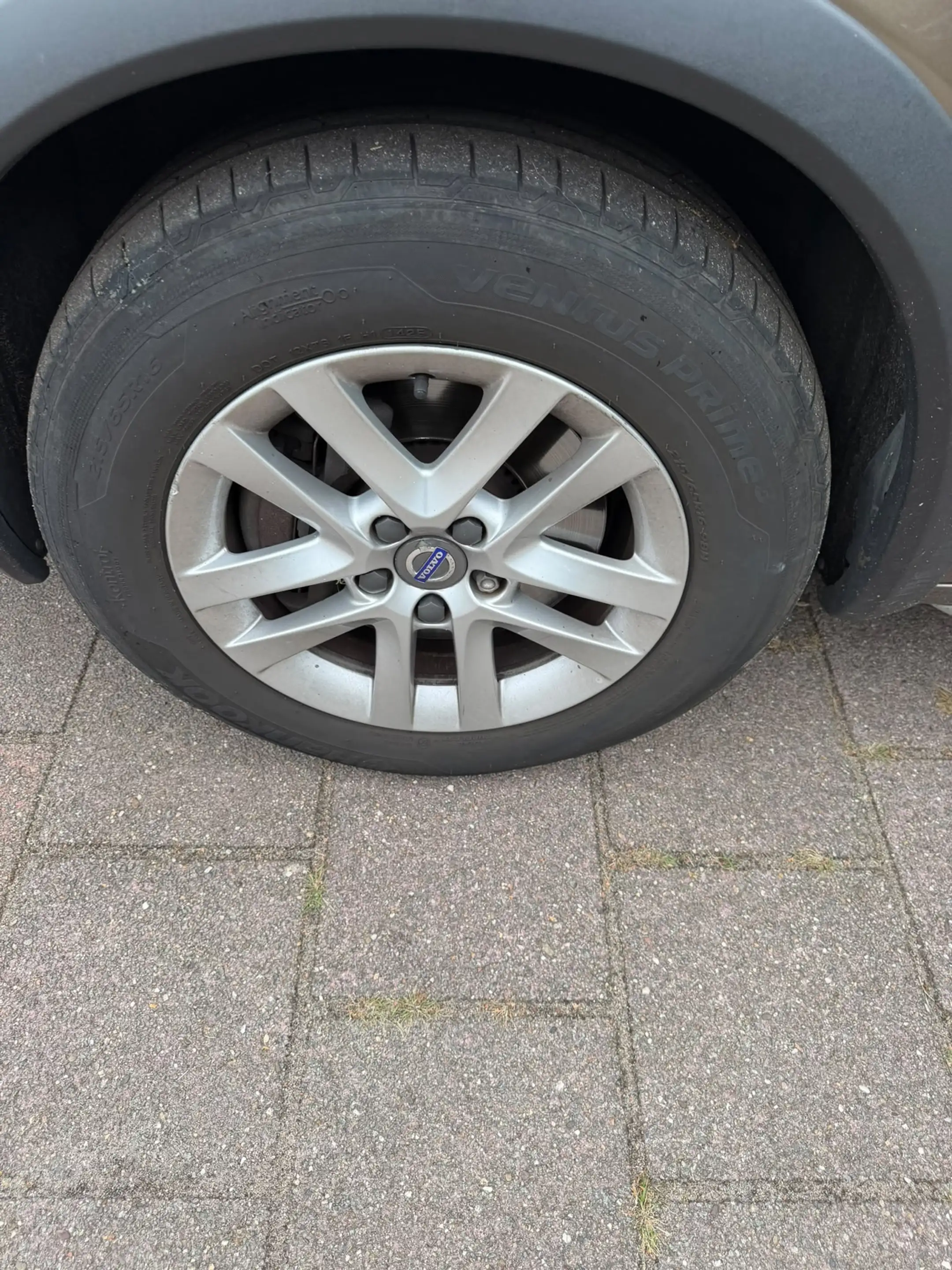 Volvo V60 Cross Country 2.0 D4 Kinetic — photo 9