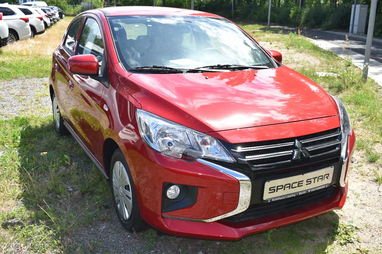 Mitsubishi Space Star Select 1.2 MIVEC 5-Gang Rot - 1
