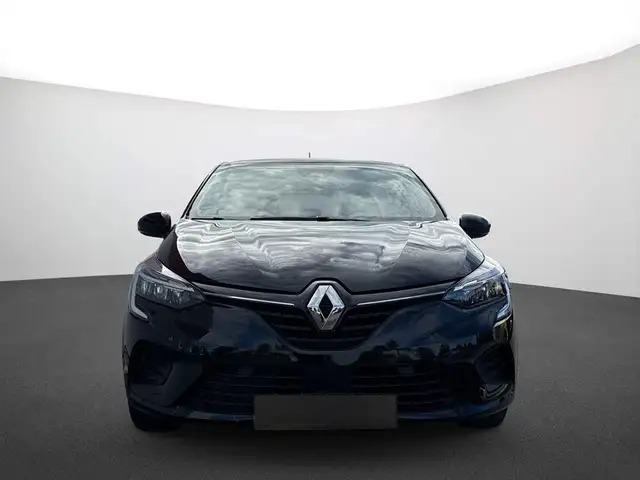 Renault Clio view 3