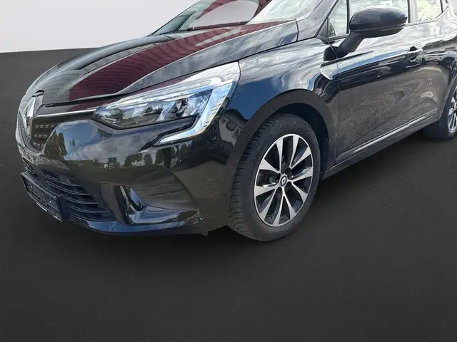Renault Clio view 11